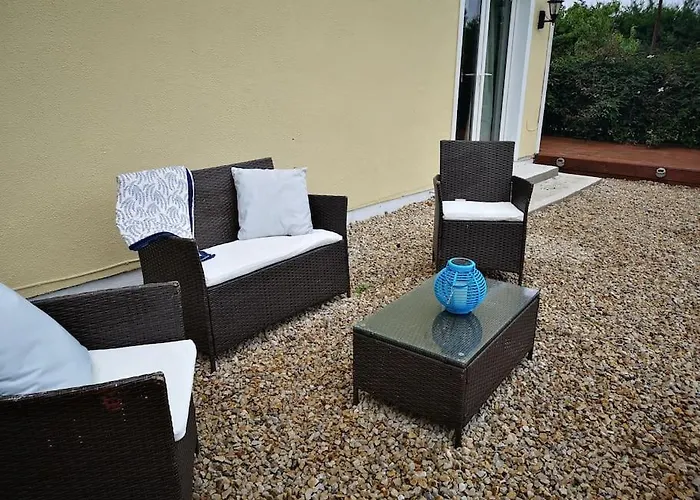 Country In Coolkenno, Near Tullow & Shillelagh Wicklow * Coolkenno