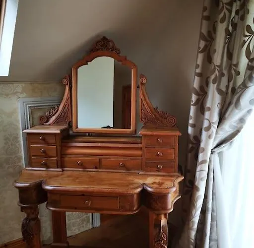 Country In Coolkenno, Near Tullow & Shillelagh Wicklow *